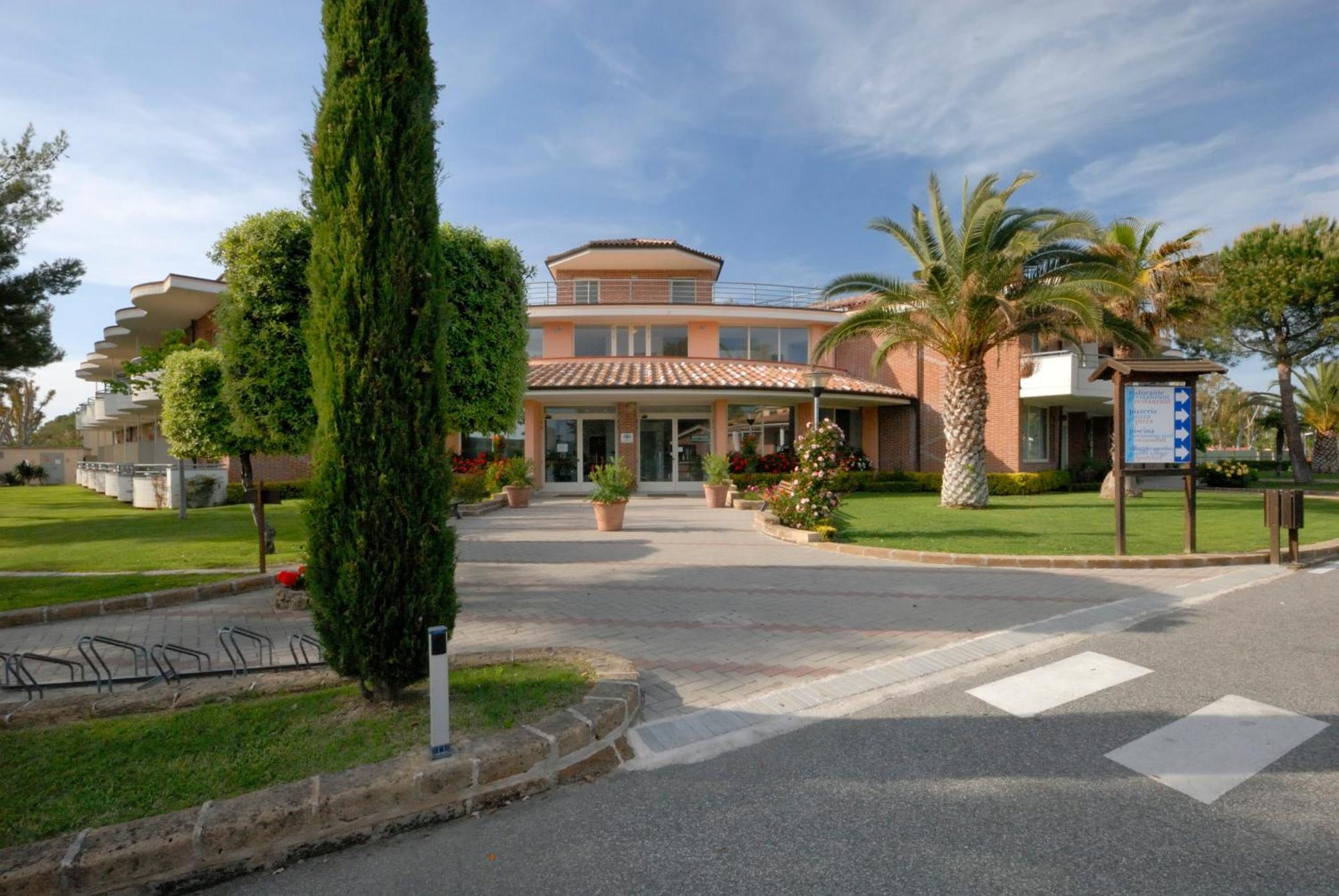 Villaggio Turistico La Cecinella Marina di Cecina Ngoại thất bức ảnh