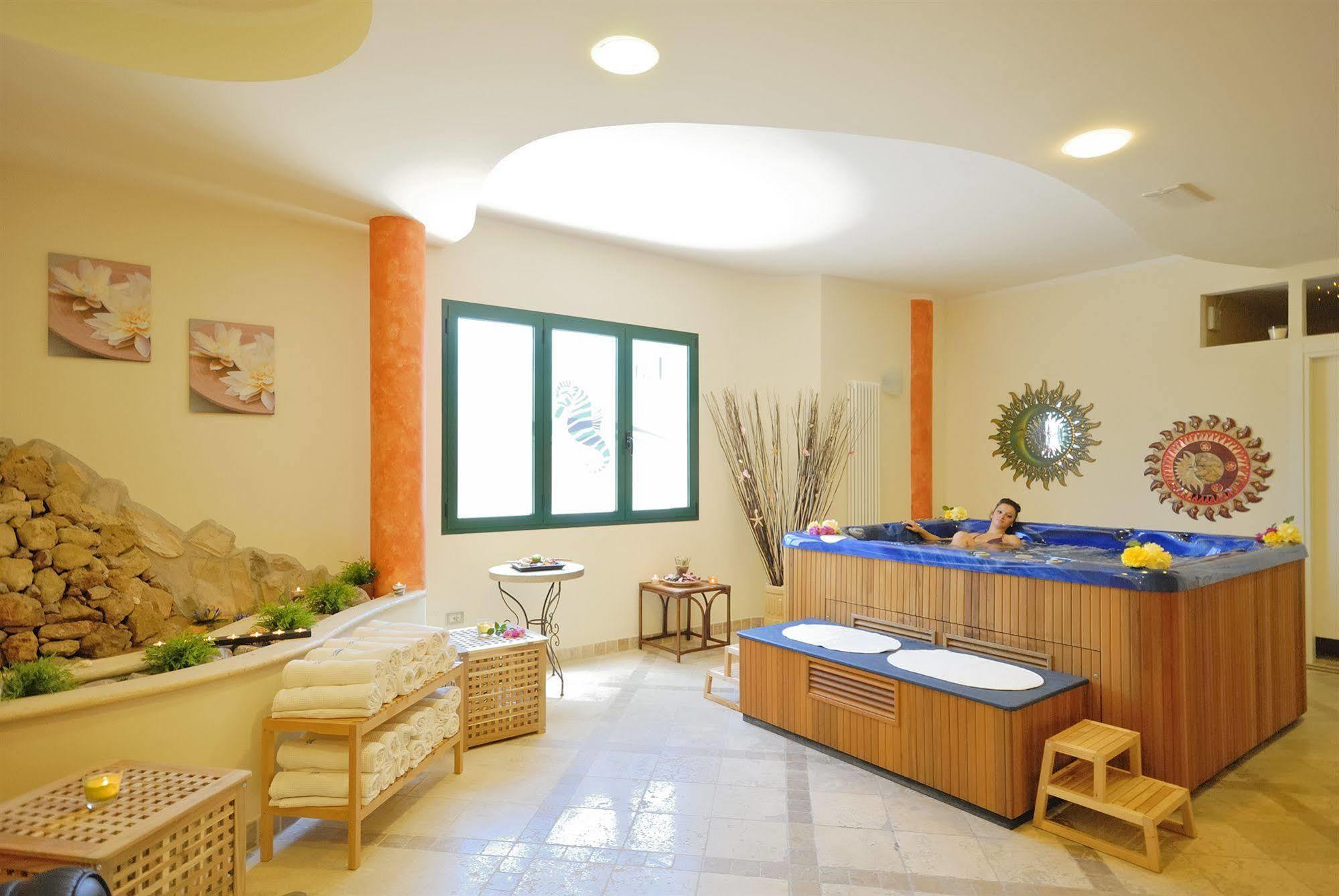 Villaggio Turistico La Cecinella Marina di Cecina Ngoại thất bức ảnh